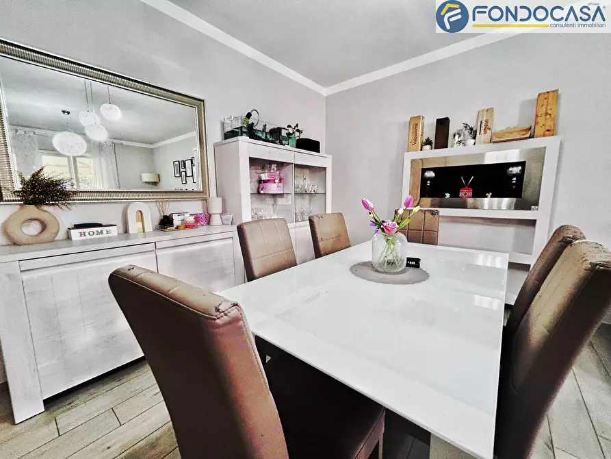 Immagine 6 di Villa in vendita  in Via Fiumetto a Seravezza