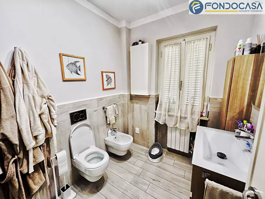 Immagine 11 di Villa in vendita  in Via Fiumetto a Seravezza