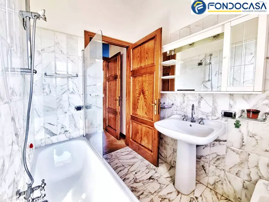 Immagine 17 di Villa in vendita  in Via Frencesco Donati a Forte Dei Marmi