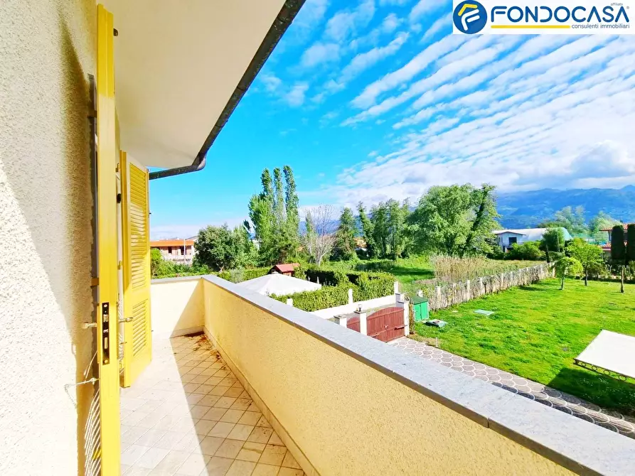 Immagine 19 di Villa in vendita  in Via Frencesco Donati a Forte Dei Marmi