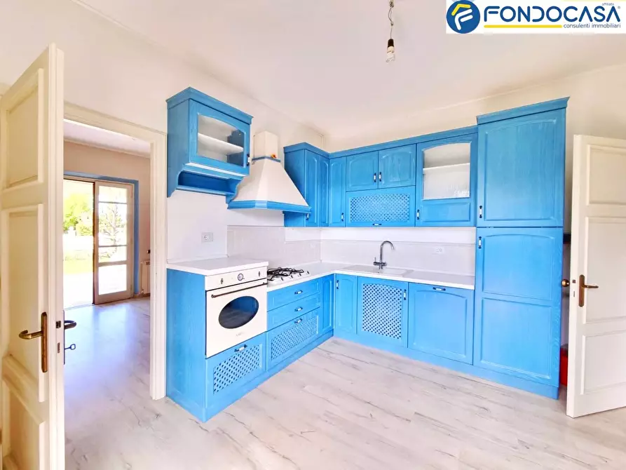 Immagine 8 di Villa in vendita  in Via Frencesco Donati a Forte Dei Marmi