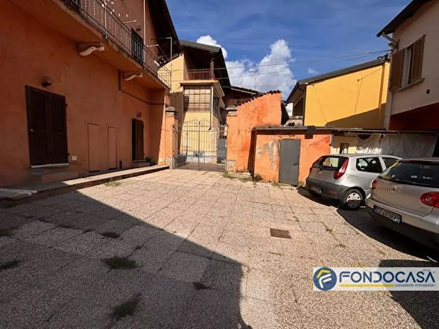 Immagine 21 di Appartamento in vendita  a Palazzolo Sull'oglio