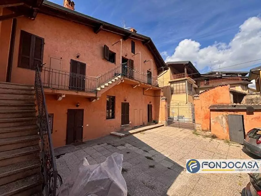 Immagine 1 di Appartamento in vendita  a Palazzolo Sull'oglio