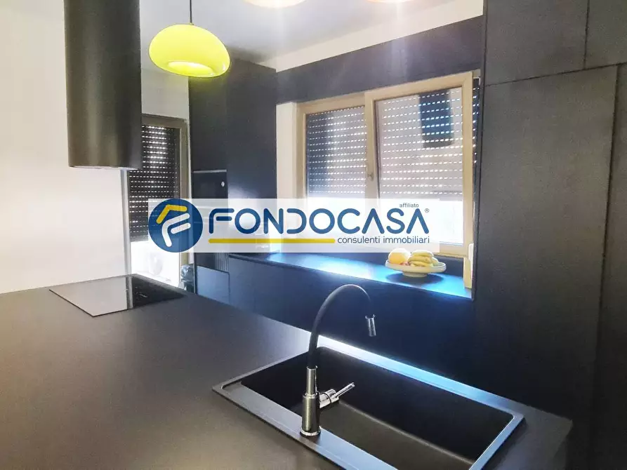 Immagine 15 di Appartamento in vendita  in Via del lavoro a Brindisi