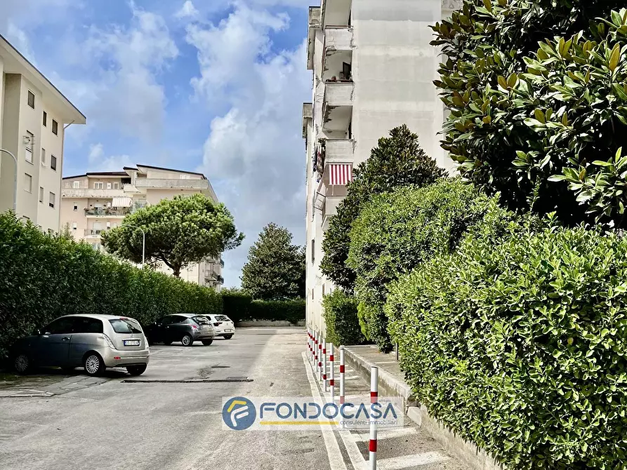 Immagine 5 di Appartamento in vendita  in via due agosto a Parete