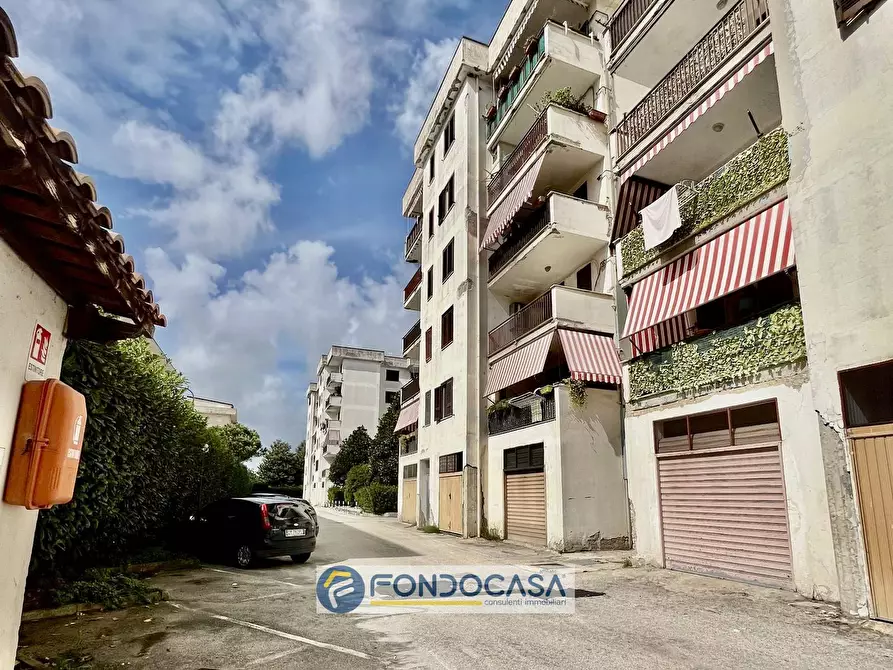 Immagine 7 di Appartamento in vendita  in via due agosto a Parete