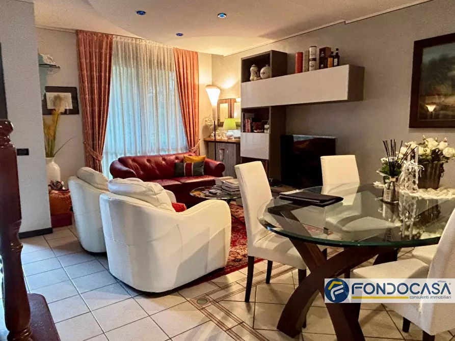 Immagine 8 di Villetta a schiera in vendita  in via Ariosto a Palazzolo Sull'oglio