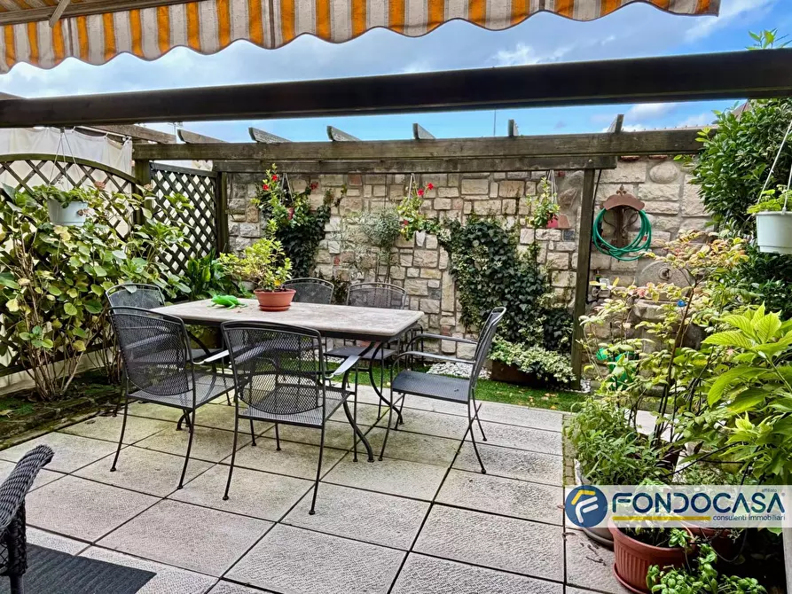 Immagine 11 di Villetta a schiera in vendita  in via Ariosto a Palazzolo Sull'oglio