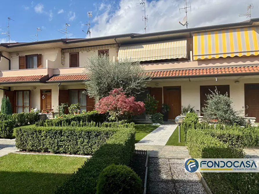 Immagine 4 di Villetta a schiera in vendita  in via Ariosto a Palazzolo Sull'oglio