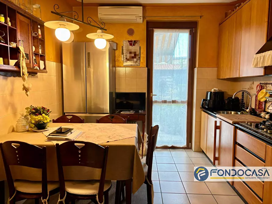 Immagine 9 di Villetta a schiera in vendita  in via Ariosto a Palazzolo Sull'oglio