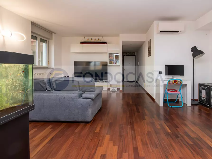 Immagine 3 di Appartamento in vendita  in Via Trasimeno a Milano