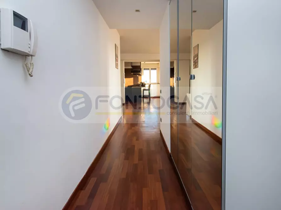 Immagine 11 di Appartamento in vendita  in Via Trasimeno a Milano