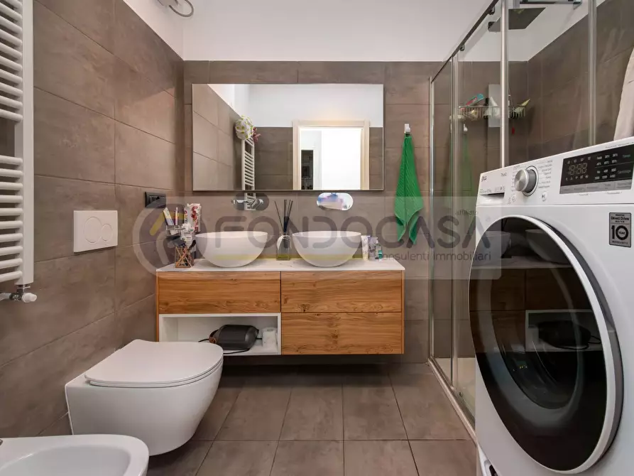 Immagine 23 di Appartamento in vendita  in Via Trasimeno a Milano