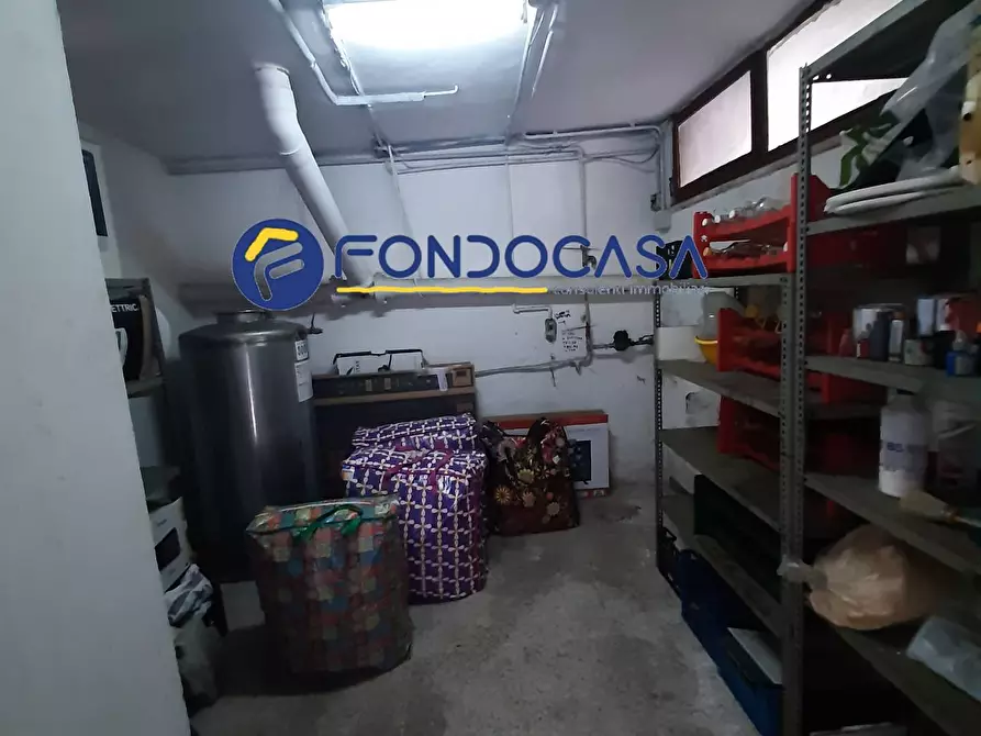 Immagine 30 di Villa in vendita  in via giacinto gigante a Villaricca