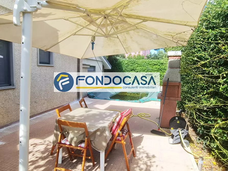 Immagine 8 di Villa in vendita  in Via Ancona a Brindisi