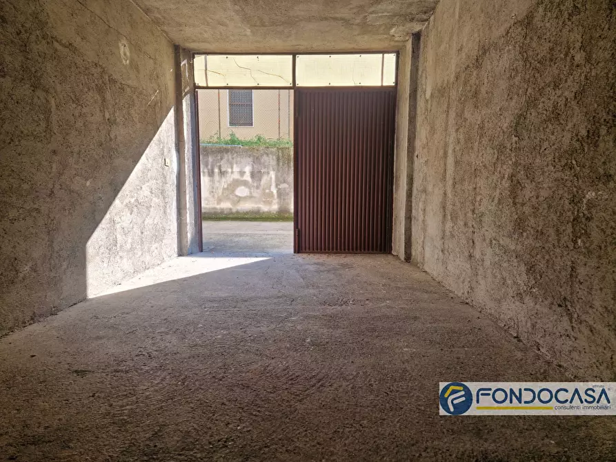 Immagine 3 di Box auto in vendita  in VIA UGO FOSCOLO a Ospitaletto