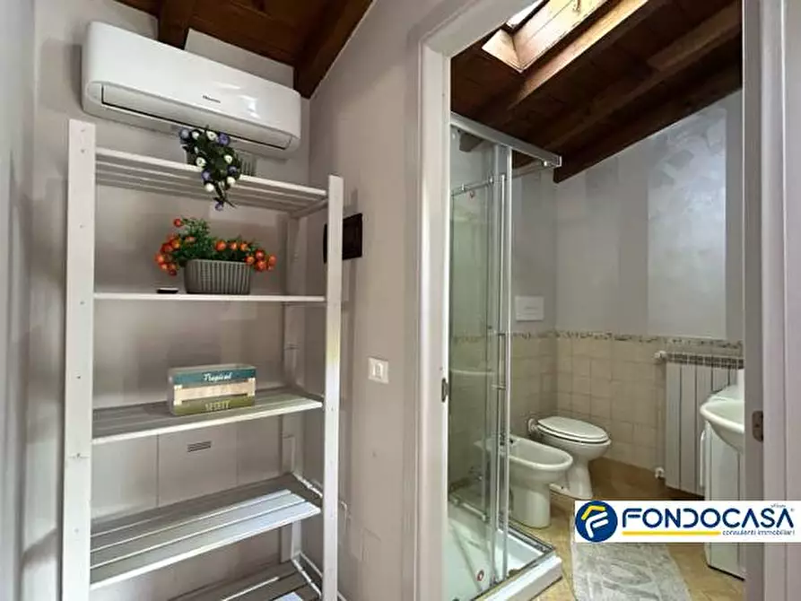 Immagine 10 di Appartamento in vendita  a Rovato