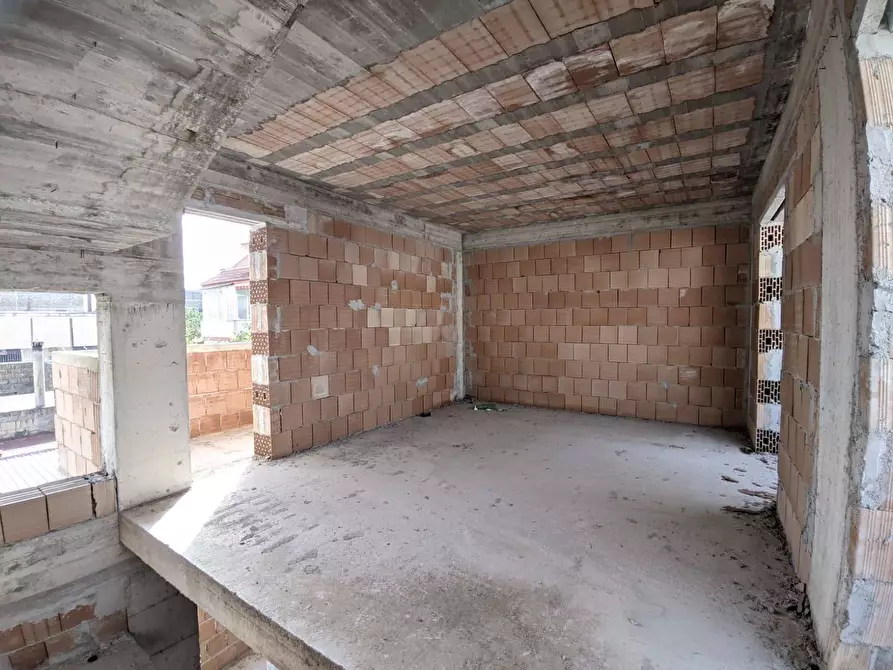 Immagine 2 di Casa indipendente in vendita  a Brusciano