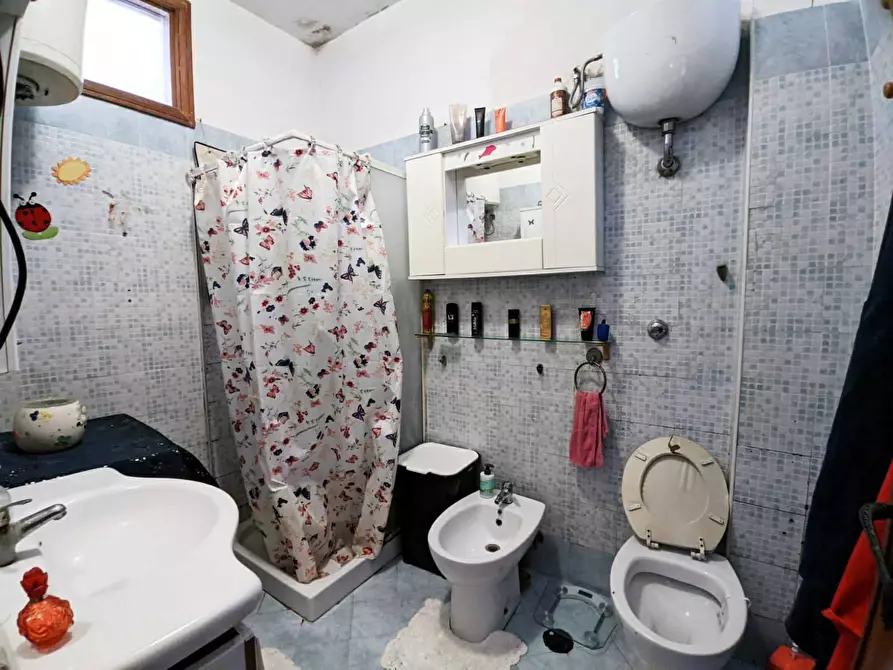 Immagine 10 di Casa indipendente in vendita  a Castello Di Cisterna