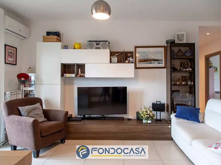 Immagine 7 di Appartamento in vendita  in Via Raffaele Cantarella a Salerno