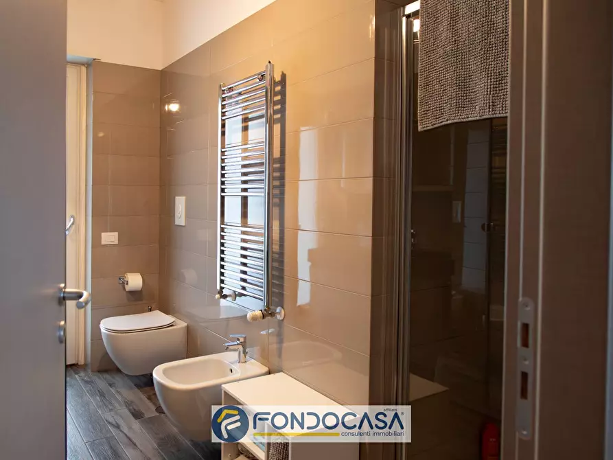 Immagine 27 di Appartamento in vendita  in Via Raffaele Cantarella a Salerno