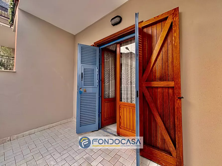 Immagine 20 di Appartamento in vendita  in via  repubblica di san marino a Sant'antimo