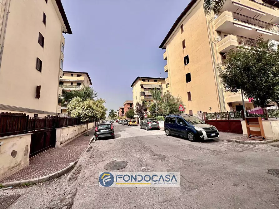 Immagine 24 di Appartamento in vendita  in via bugnano a Orta Di Atella
