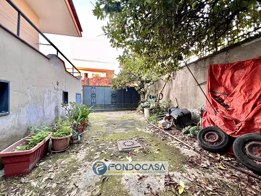 Immagine 22 di Casa indipendente in vendita  in Corso Toscanini a Sant'antimo