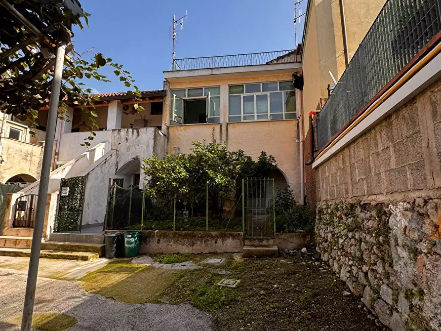 Immagine 7 di Casa semindipendente in vendita  in Via Roberto Mazzetti a Salerno