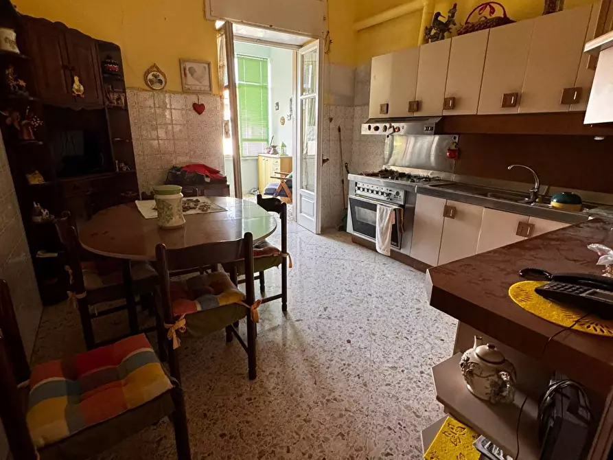 Immagine 13 di Casa semindipendente in vendita  in Via Roberto Mazzetti a Salerno