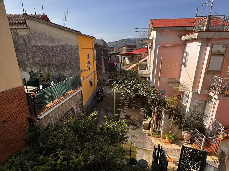 Immagine 15 di Casa semindipendente in vendita  in Via Roberto Mazzetti a Salerno