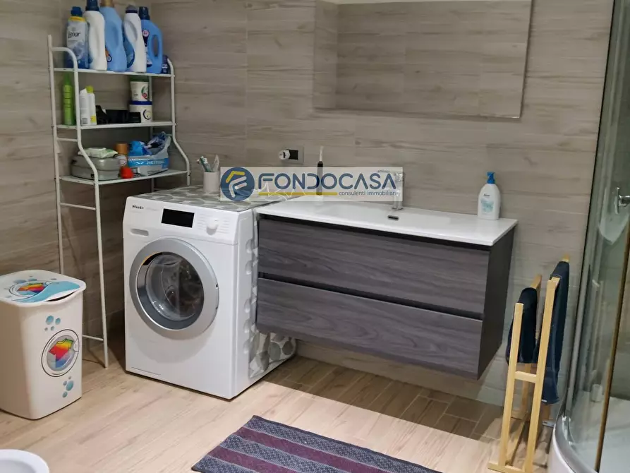 Immagine 28 di Villa in vendita  in Via della Libertà a Veglie