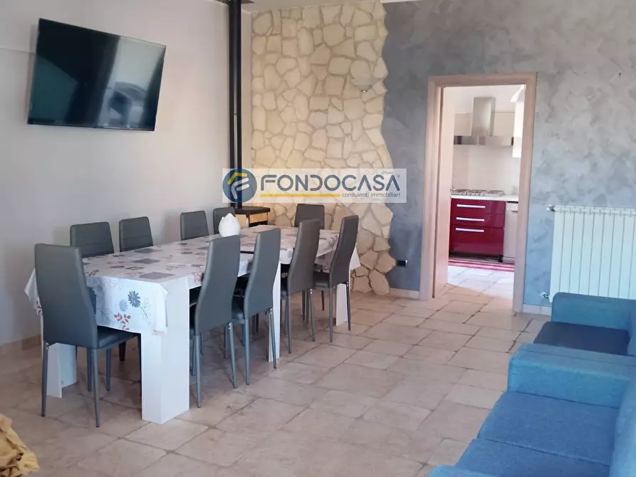 Immagine 2 di Villa in vendita  in Via della Libertà a Veglie