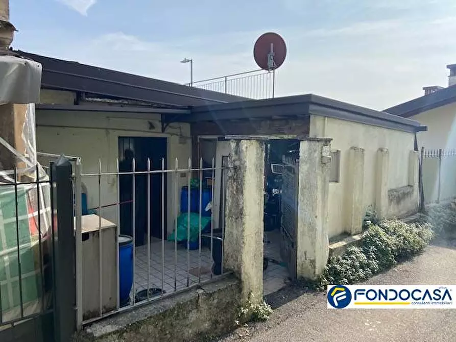 Immagine 5 di Appartamento in vendita  a Passirano