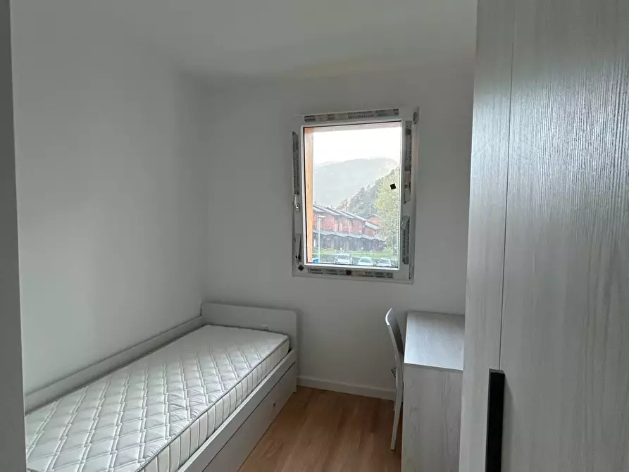 Immagine 4 di Appartamento in vendita  in Via Mazzini a Clusone