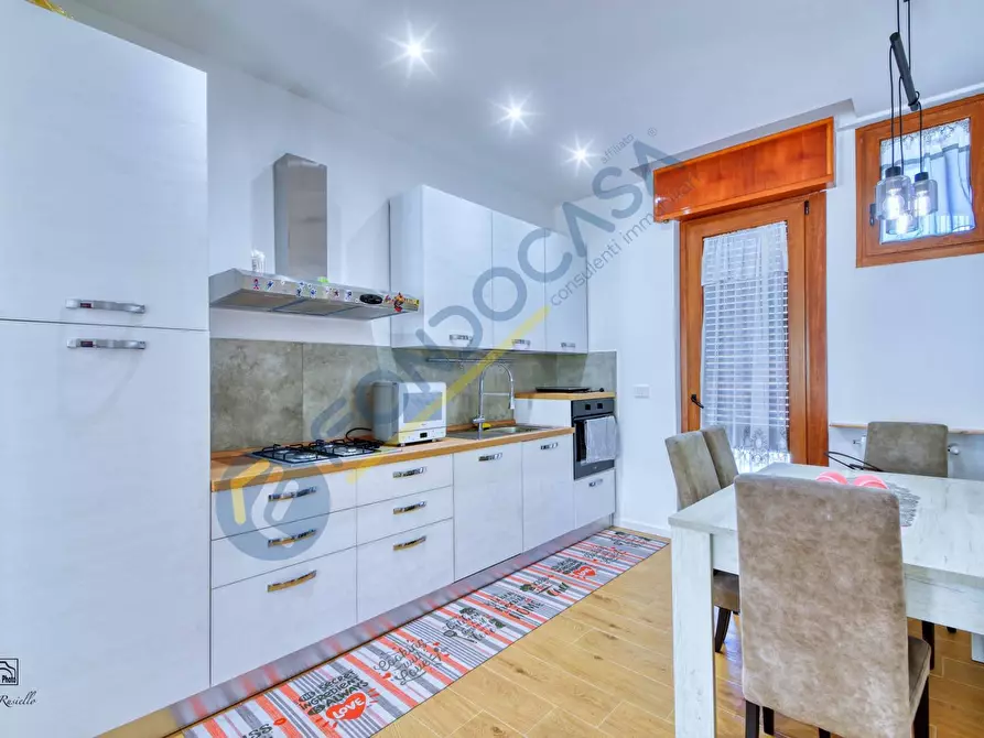 Immagine 4 di Appartamento in vendita  in VIALE DEI MILLE a Limbiate