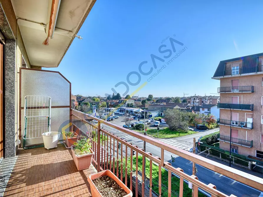 Immagine 6 di Appartamento in vendita  in VIALE DEI MILLE a Limbiate