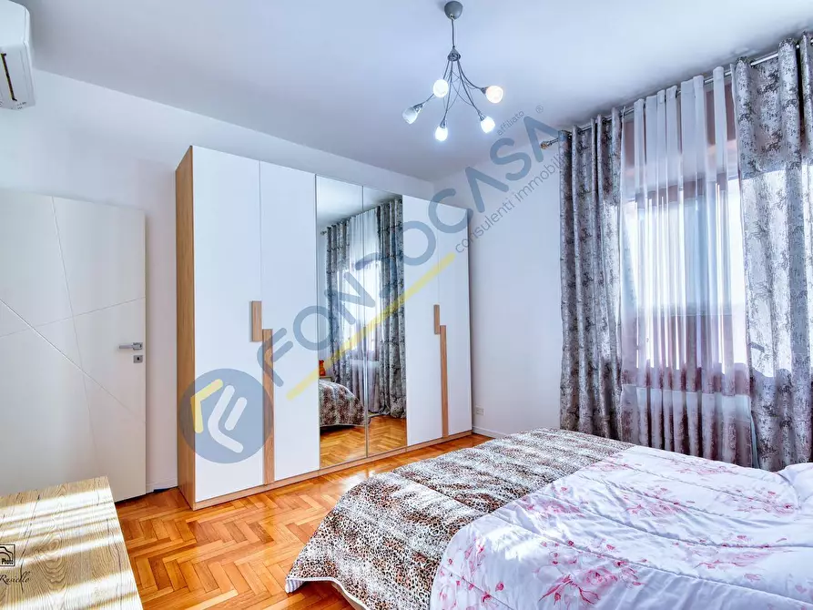 Immagine 13 di Appartamento in vendita  in VIALE DEI MILLE a Limbiate