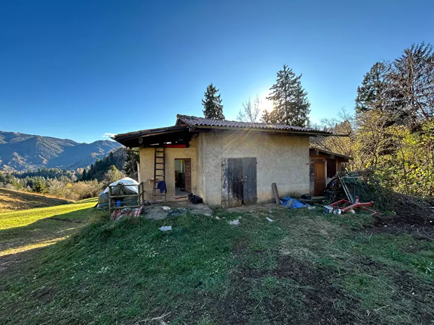 Immagine 1 di Rustico / casale in vendita  in via Denzil a Castione Della Presolana