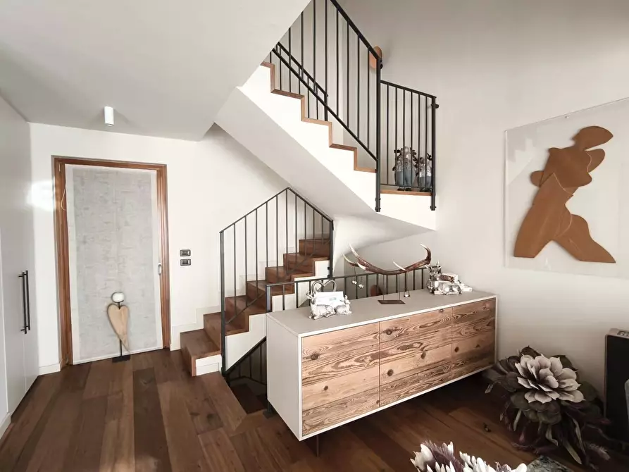 Immagine 20 di Villa in vendita  in via conciliazione a Castione Della Presolana