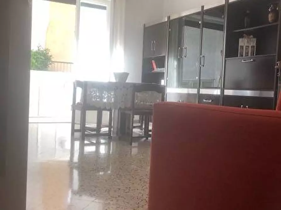 Immagine 5 di Appartamento in vendita  in via francesco di paola a Salerno