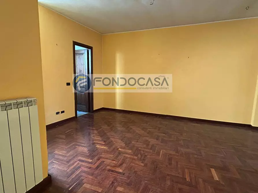 Immagine 4 di Casa indipendente in vendita  in Via Vallone a Catania