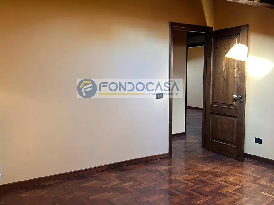 Immagine 22 di Casa indipendente in vendita  in Via Vallone a Catania