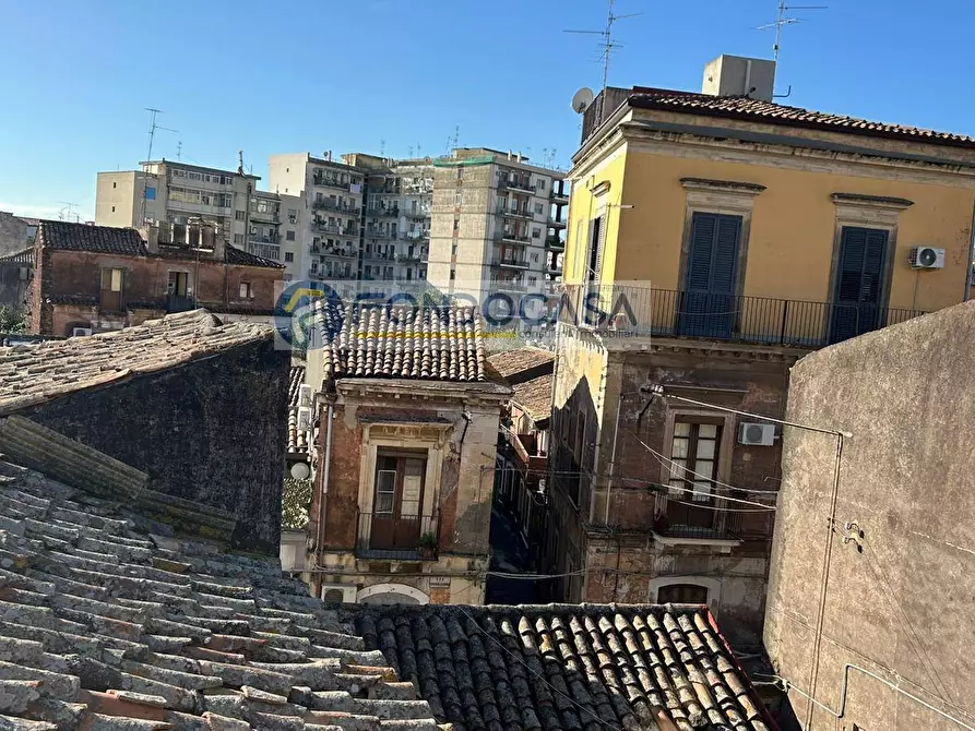 Immagine 28 di Casa indipendente in vendita  in Via Vallone a Catania