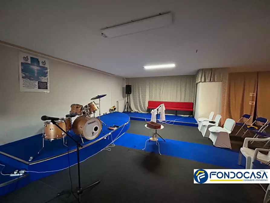 Immagine 5 di Ufficio in vendita  a Cologne