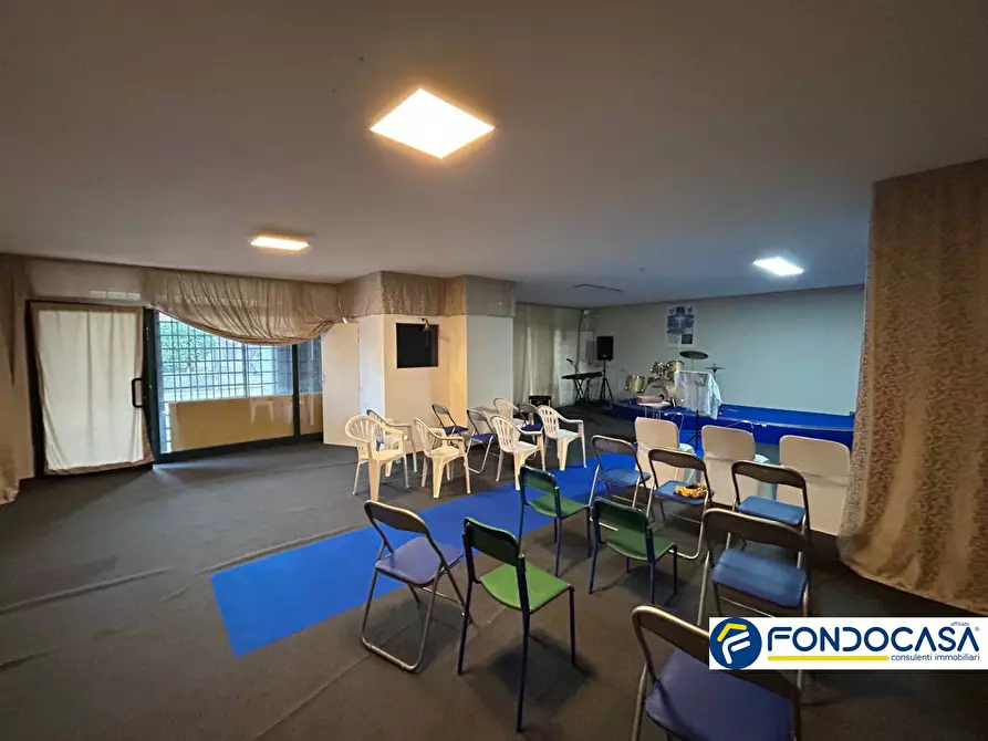 Immagine 3 di Ufficio in vendita  a Cologne