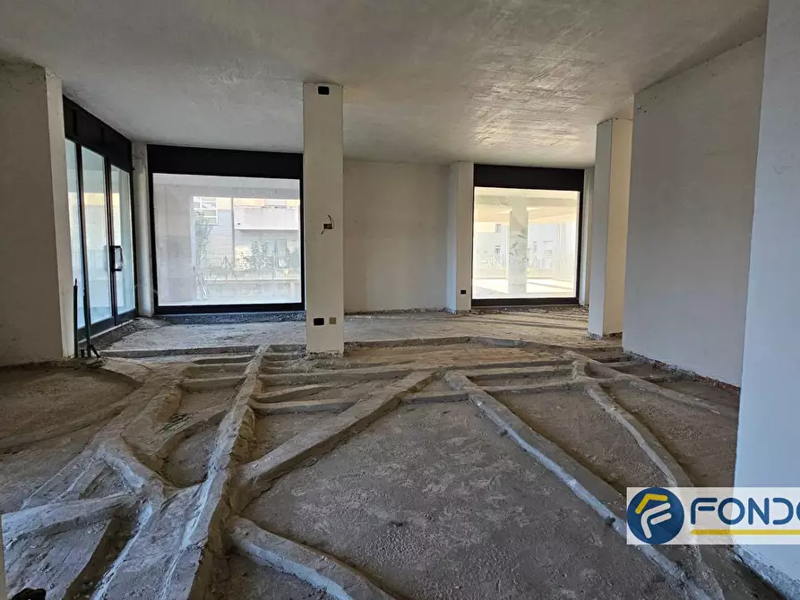 Immagine 8 di Ufficio in vendita  a Grumello Del Monte