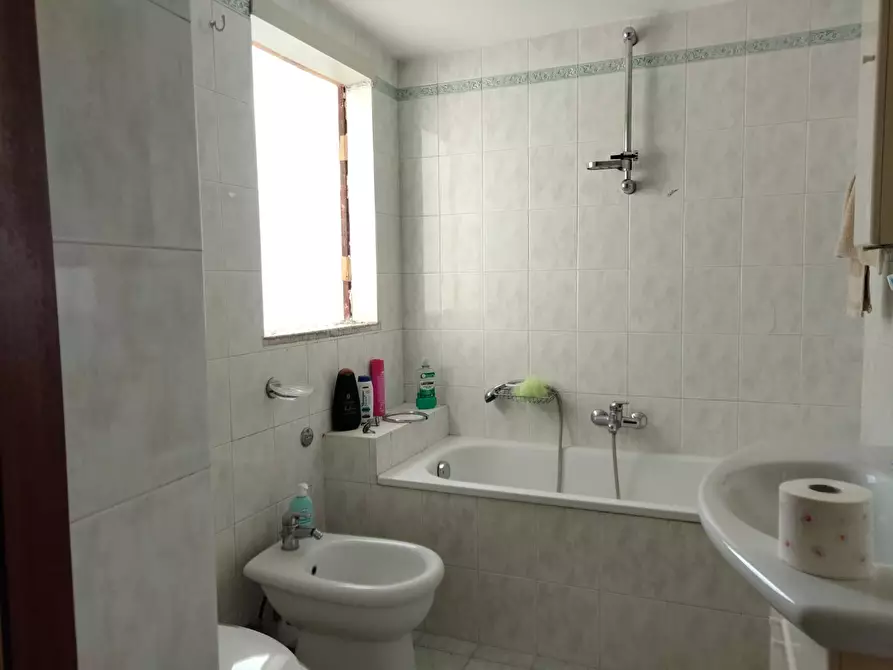 Immagine 12 di Appartamento in vendita  a Pomigliano D'arco