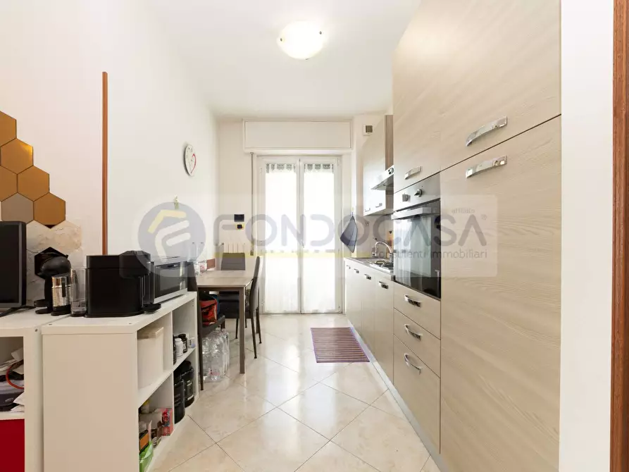 Immagine 6 di Appartamento in vendita  in Via Trasimeno a Milano