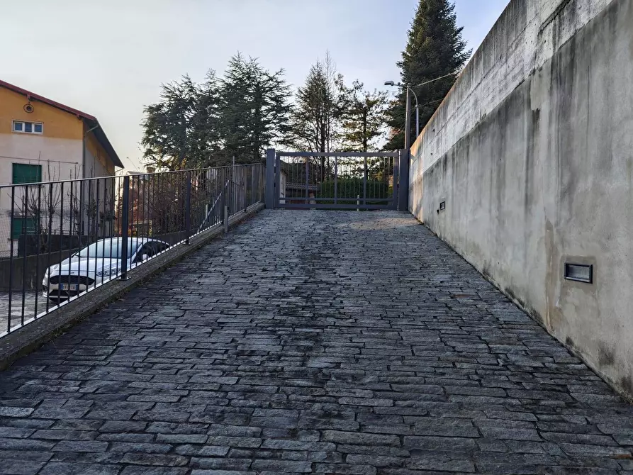 Immagine 15 di Appartamento in vendita  in via Milano a Clusone